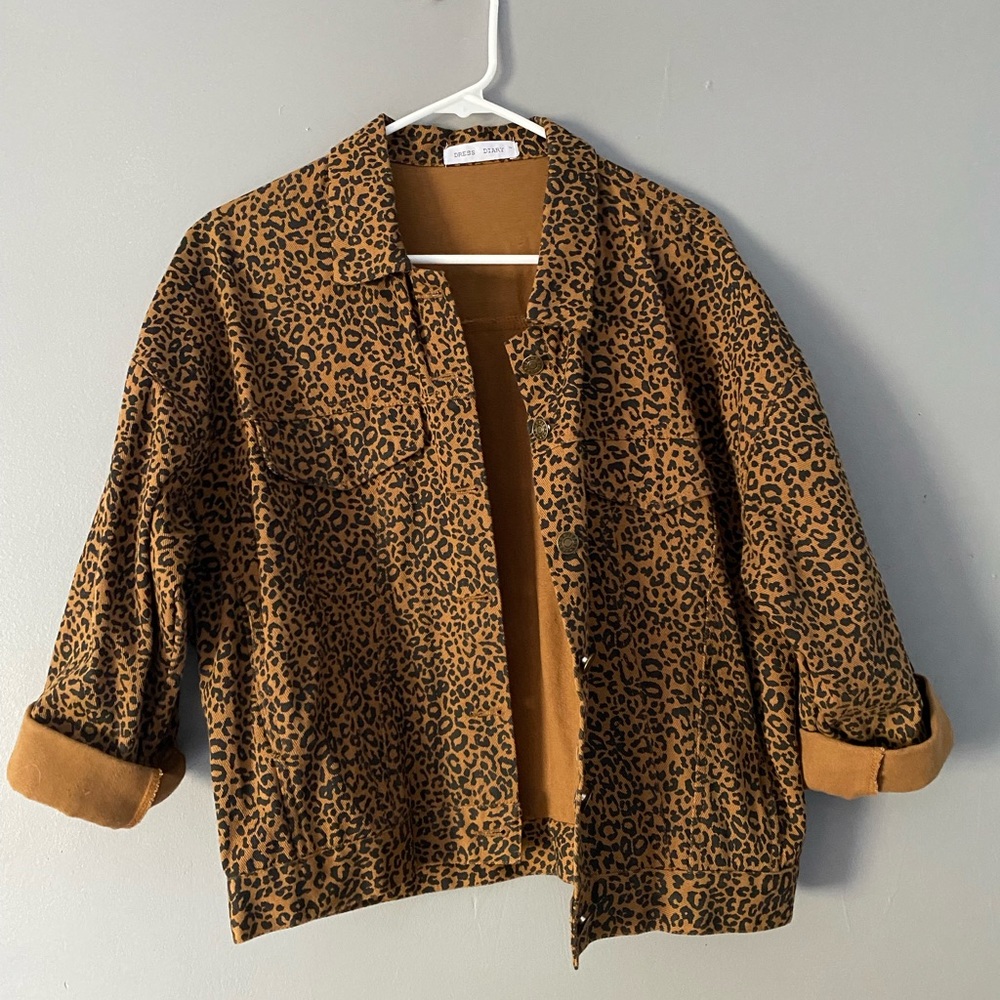 Leopard print denim jacket by Dress Diary